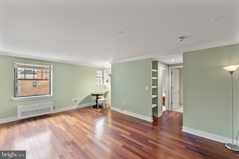 West-facing, 1-bedroom condo on the nineteenth floor of the - photo 17