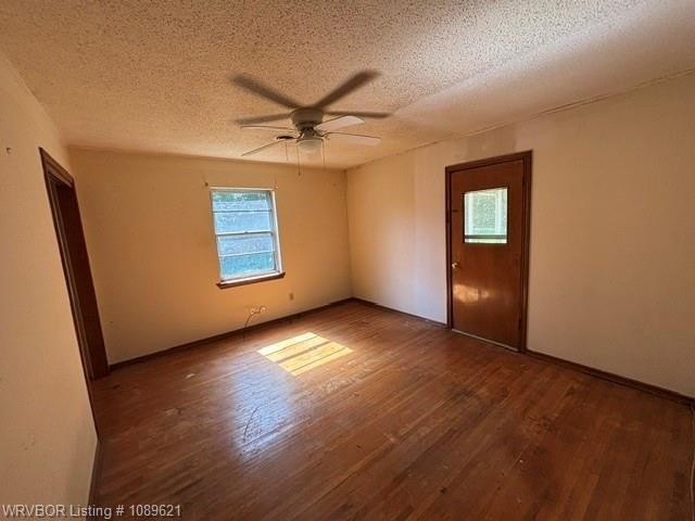 Nice tree shaded lot, oversized home offering living room and - photo 8