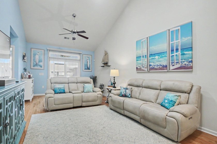 Welcome to your dream home in the sought-after Bella Vita - photo 15