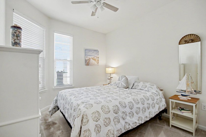 Welcome to your dream home in the sought-after Bella Vita - photo 18