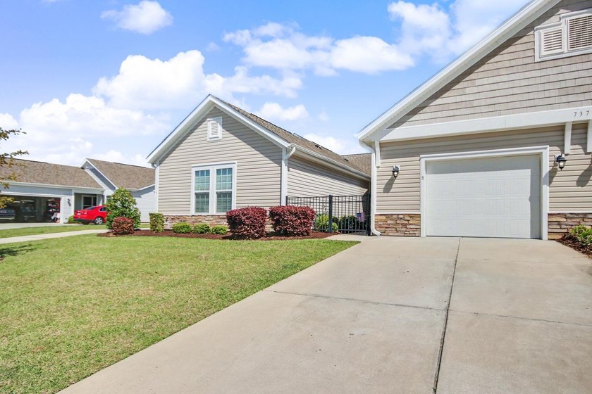 Welcome to your dream home in the sought-after Bella Vita - photo 26