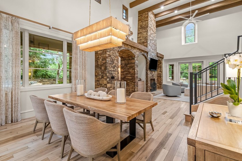 Beautifully appointed custom home on coveted King Fisher in the - photo 12