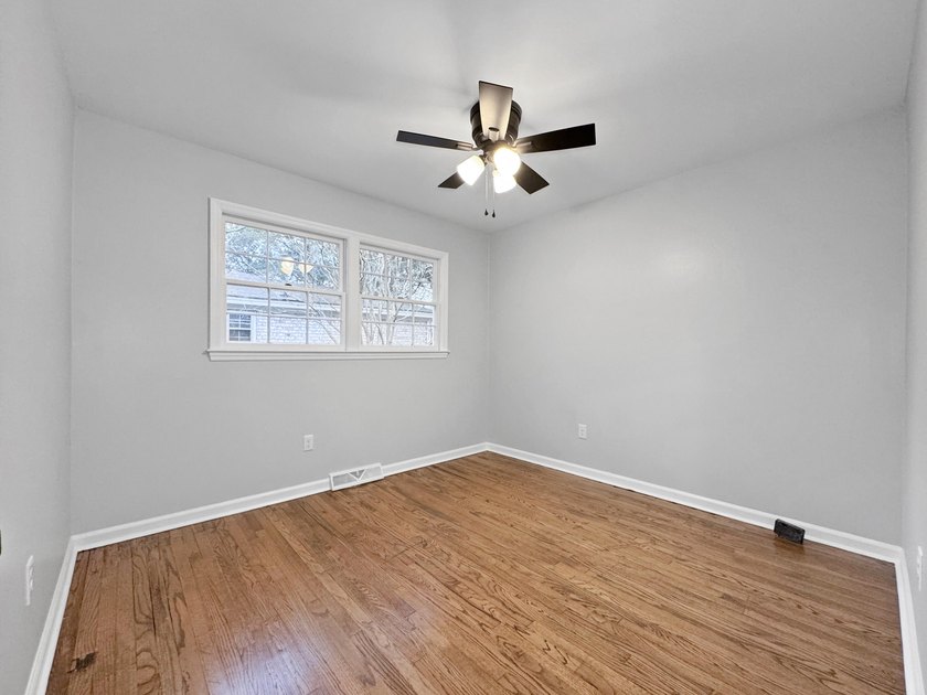 Welcome home to Evanston Estates -- a hidden gem in North - photo 16