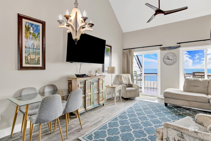 Welcome to Regatta 305B, your spacious Gulf-side retreat where - photo 25