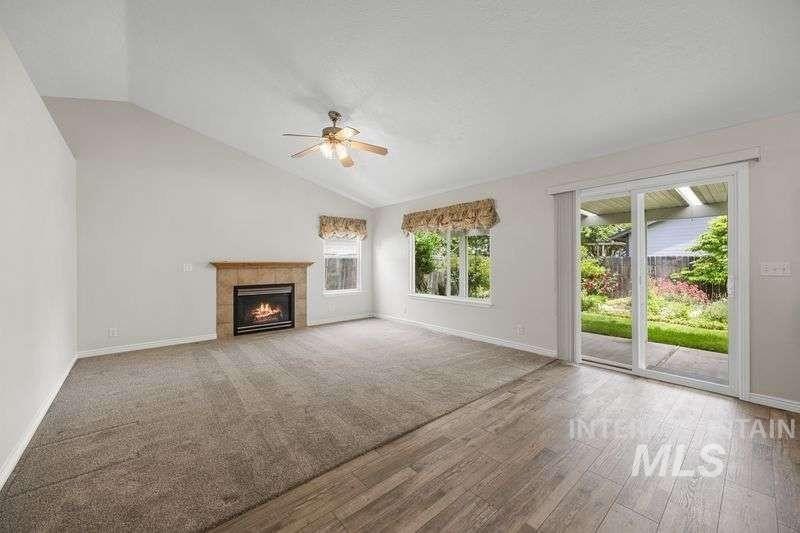 Turnkey single-level home in desirable West Boise location. This - photo 4