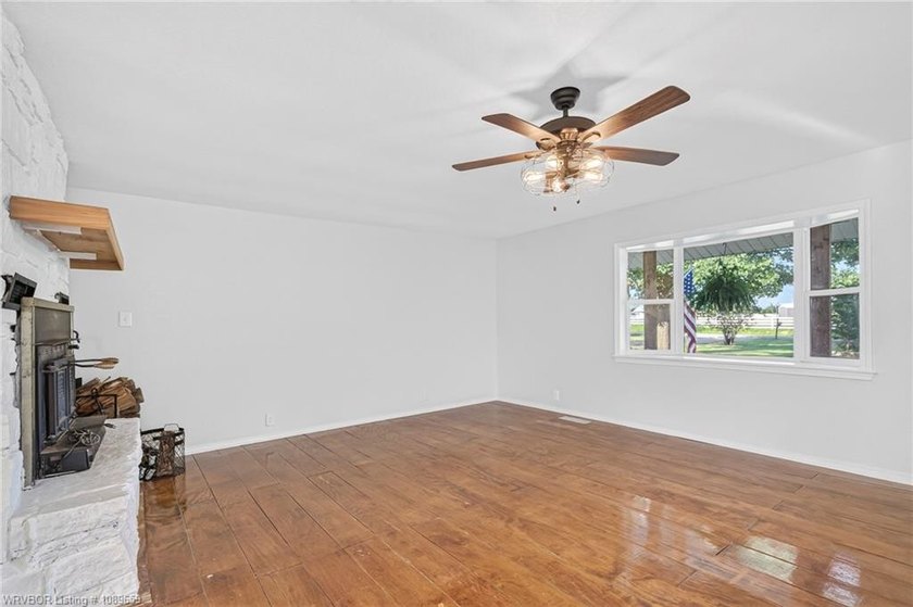 Backyard dreams really do exist! Nestled on a beautiful 2.3 - photo 9