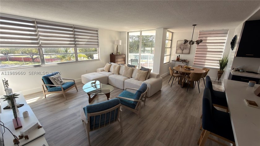 Beautifully updated and move-in ready 2/2 unit in the highly - photo 5