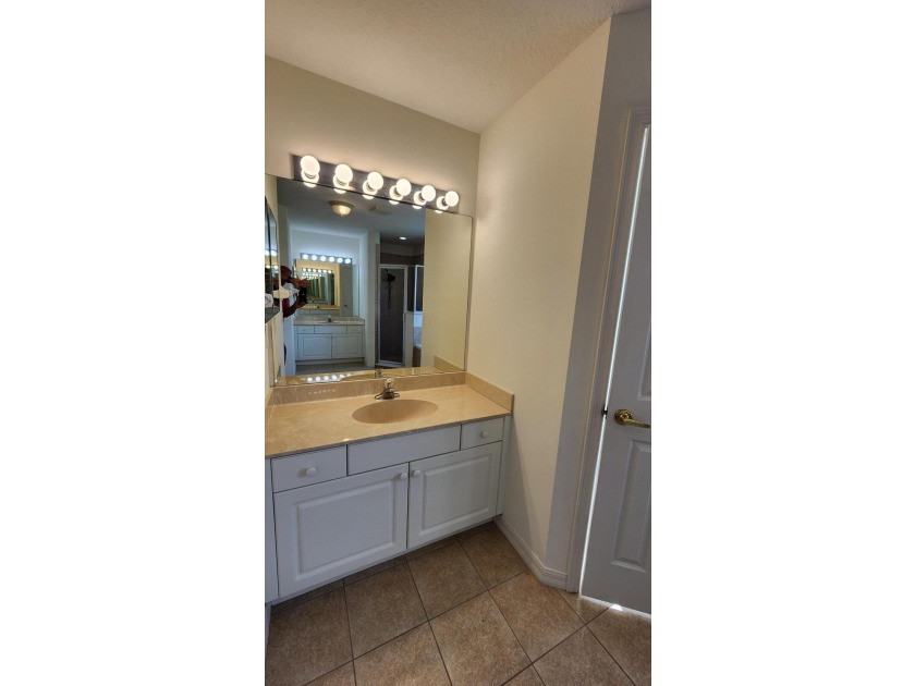 Spacious 4BR/3BA home in southwest Port St. Lucie near the - photo 17