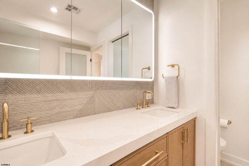 Luxury New Construction located in the heart of Margate's most - photo 20