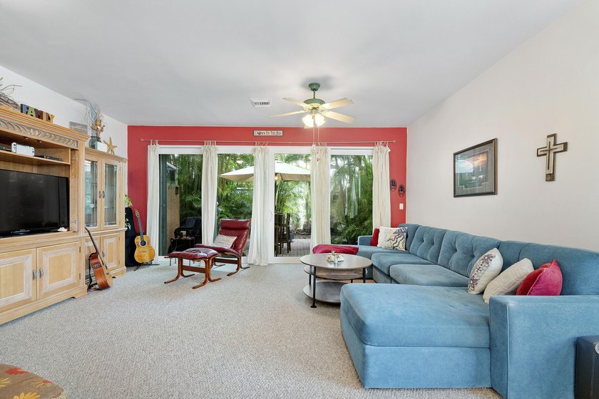 RARELY available end unit townhome with lots of privacy, a - photo 11