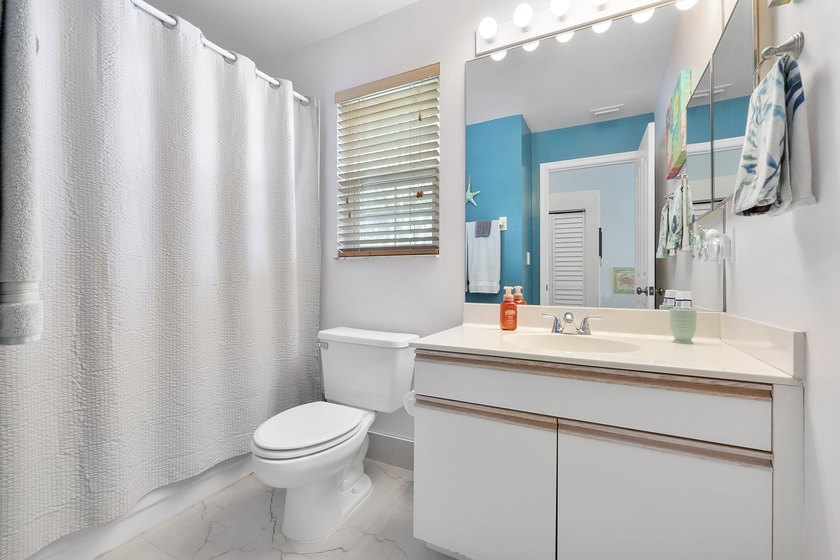 RARELY available end unit townhome with lots of privacy, a - photo 23