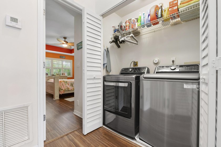 RARELY available end unit townhome with lots of privacy, a - photo 34