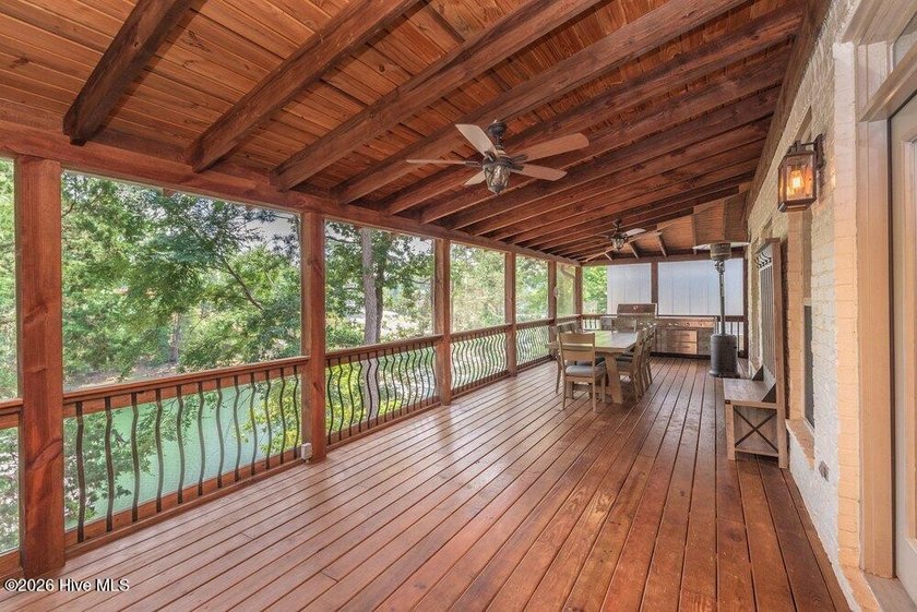 Stunning lakefront home in desirable Modoc Shores with a NEW - photo 50