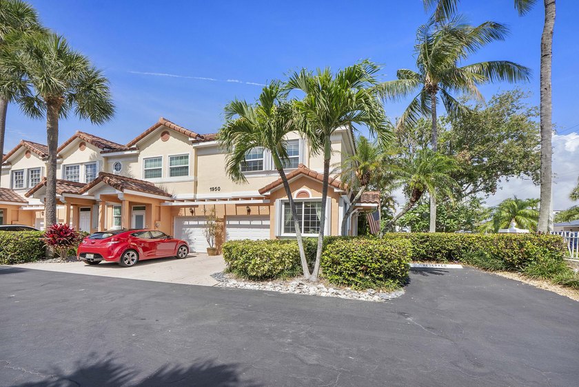 RARELY available end unit townhome with lots of privacy, a - photo 50
