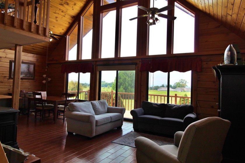 Discover a one-of-a-kind Champlain Islands retreat where privacy - photo 10