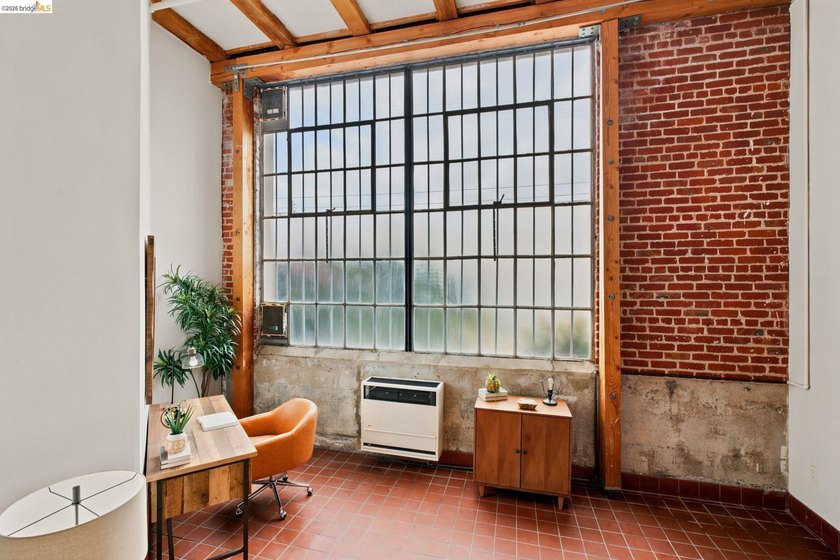 Ground floor loft for commercial use-residential use must be - photo 14