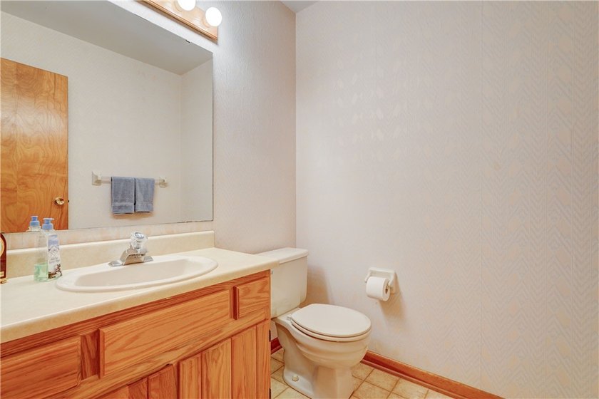 Welcome to 28 Green Pine Lane, offered for sale for the very - photo 20