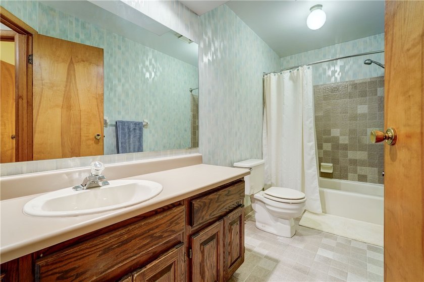 Welcome to 28 Green Pine Lane, offered for sale for the very - photo 31