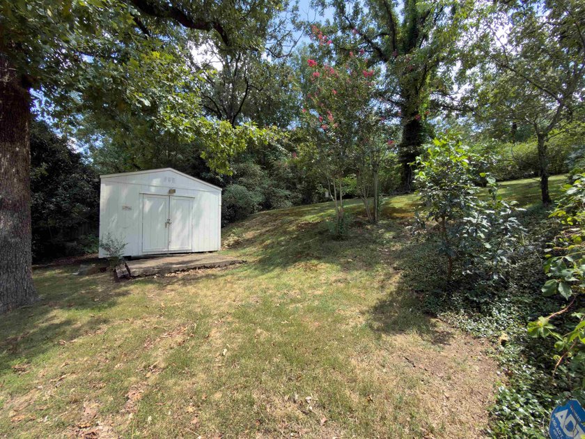 WHAT AN AWESOME VIEW!! This waterfront 4-bedroom, 3-bath home is - photo 41