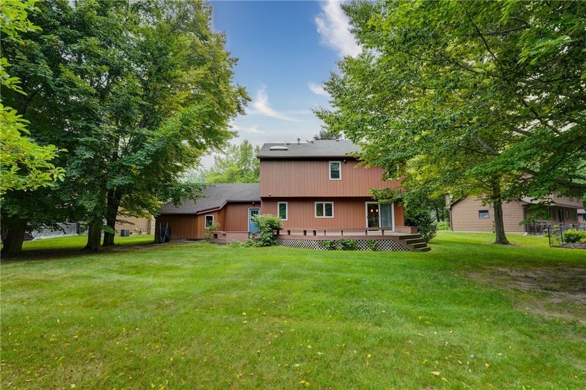 Welcome to 28 Green Pine Lane, offered for sale for the very - photo 44