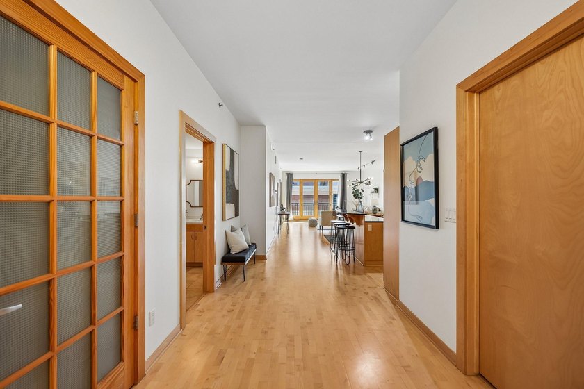5th Avenue Lofts in the heart of the North Loop, where urban - photo 18