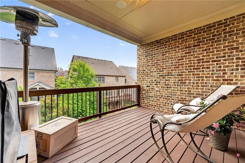 Luxury Townhome Living at Its Finest! Welcome to an exceptional - photo 35