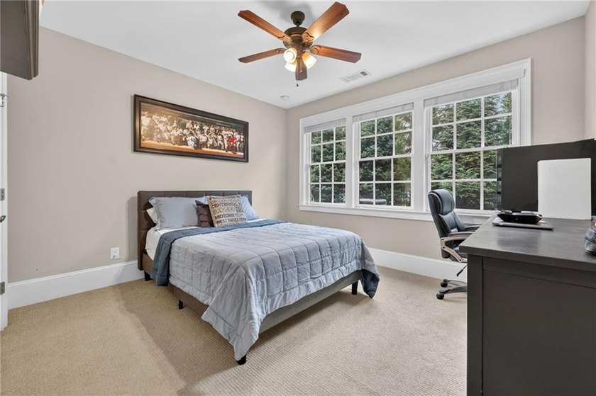 Luxury Townhome Living at Its Finest! Welcome to an exceptional - photo 44