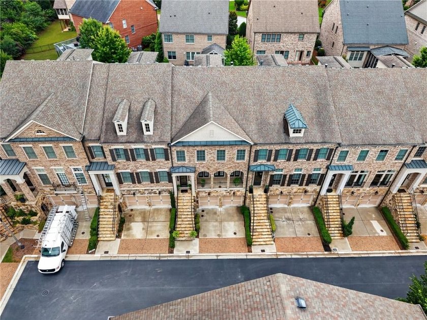Luxury Townhome Living at Its Finest! Welcome to an exceptional - photo 47