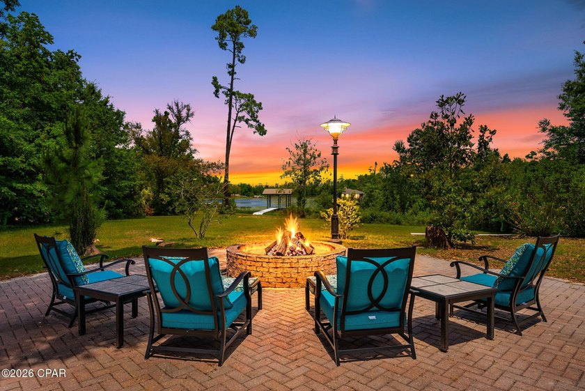 This exceptional home sits on 2.66 acres of direct Deerpoint - photo 2