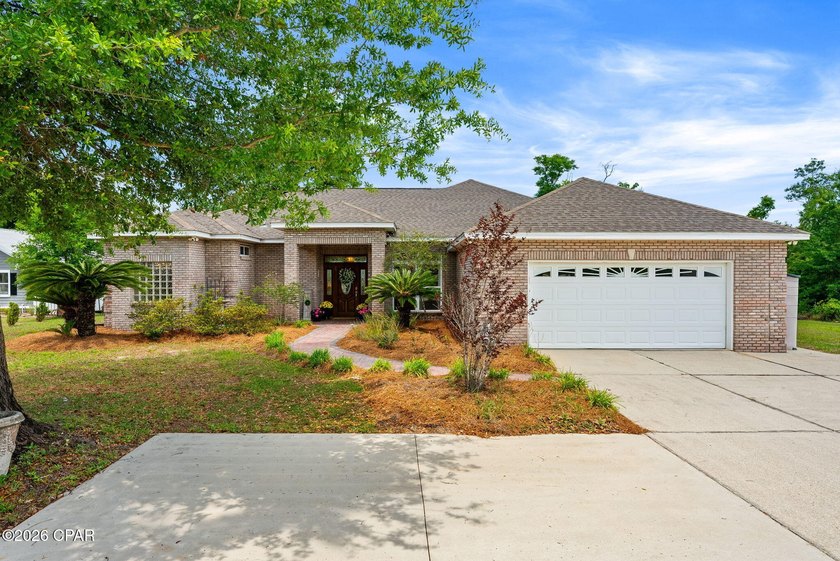 This exceptional home sits on 2.66 acres of direct Deerpoint - photo 3