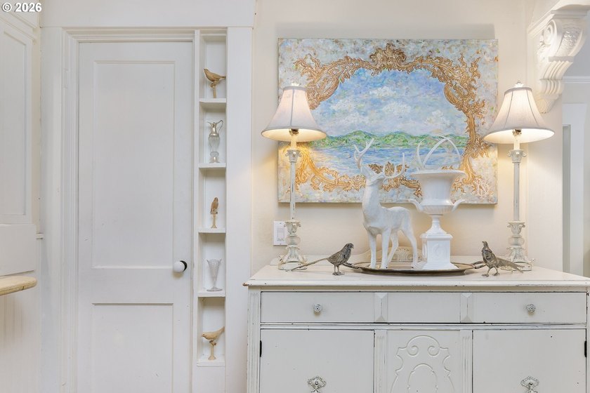 A one-of-a-kind historic gem, this Storybook Cottage was built - photo 15