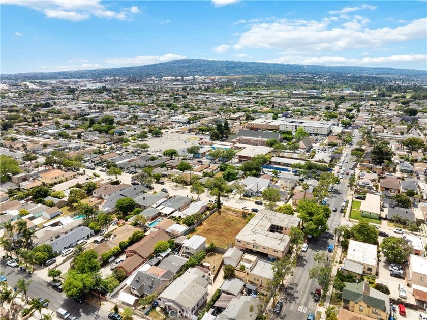 Vacant residential lot located at 1162 N McDonald Ave in - photo 8