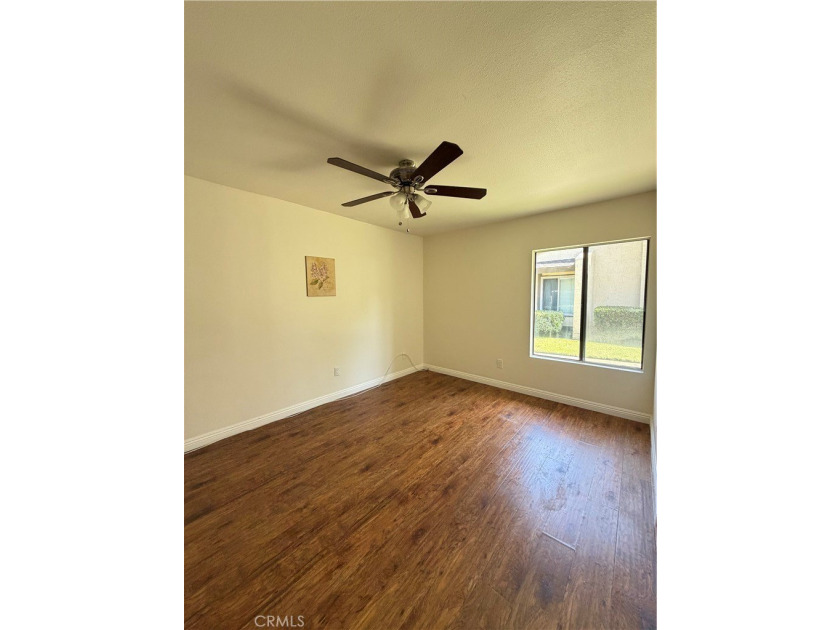 Beautiful Home in the perfect location. This home sits in a - photo 6
