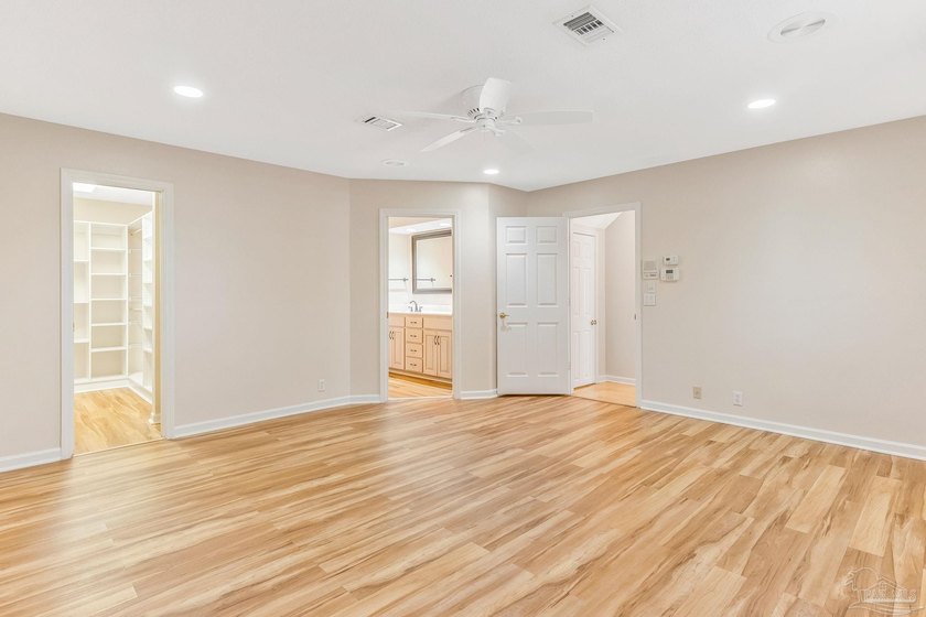 Spacious and well-designed home in the coveted Wexford Chace - photo 22