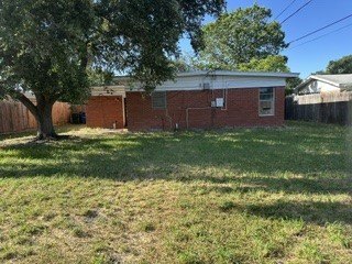 Opportunity Awaits! This 4-bedroom, 1-bath home is full of - photo 19