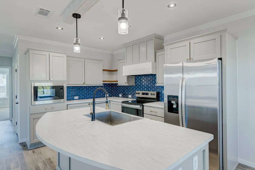 PRICE REDUCED!! Brand New 2025 Palm Harbor! 1386 sq Ft of beauty - photo 11