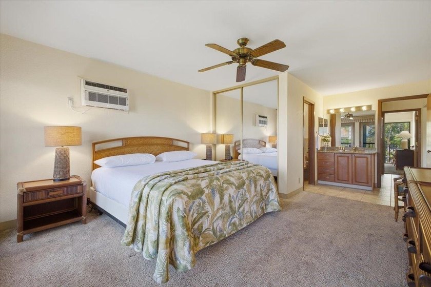 Welcome to this cozy 2-bedroom, 2-bath downstairs residence in - photo 19