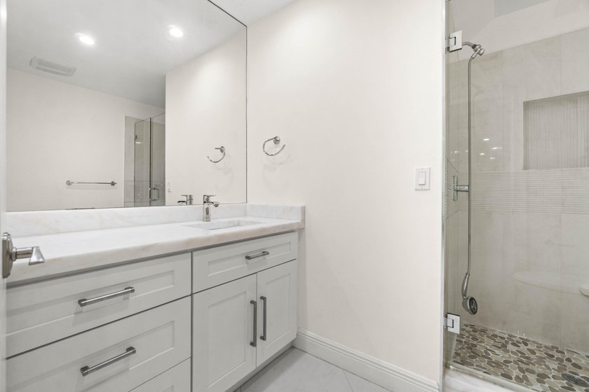 Welcome to this beautifully remodeled townhome, where style - photo 20