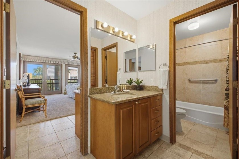 Welcome to this cozy 2-bedroom, 2-bath downstairs residence in - photo 21