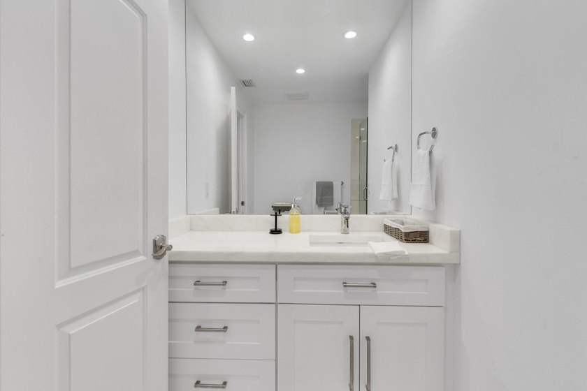 Welcome to this beautifully remodeled townhome, where style - photo 21