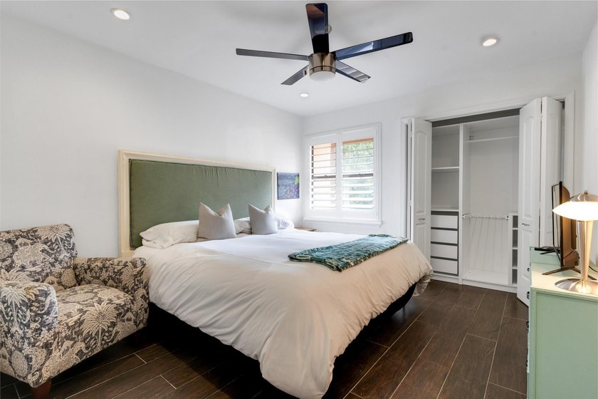 Welcome to this beautifully remodeled townhome, where style - photo 26