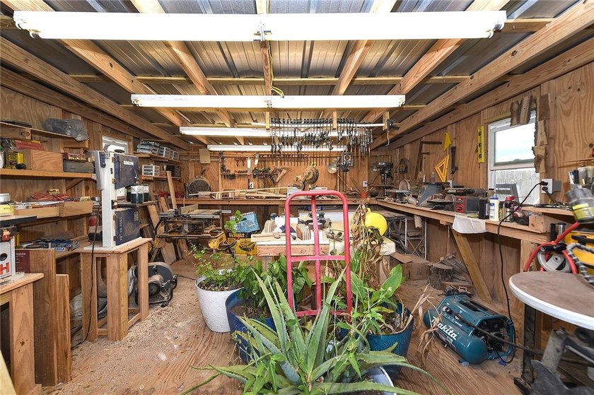 Check out the VIRTUAL WALK-THROUGH. This well-maintained - photo 33