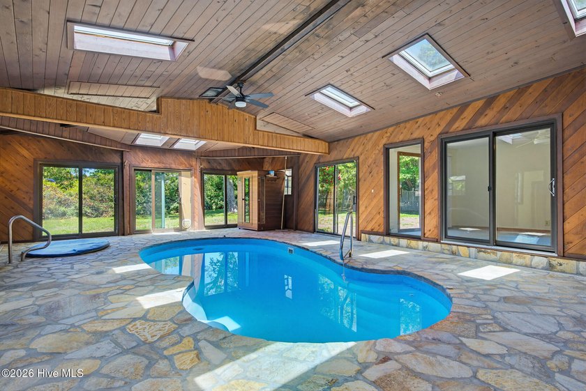 Experience coastal-style living in this expansive 4,000+ sq. ft - photo 16