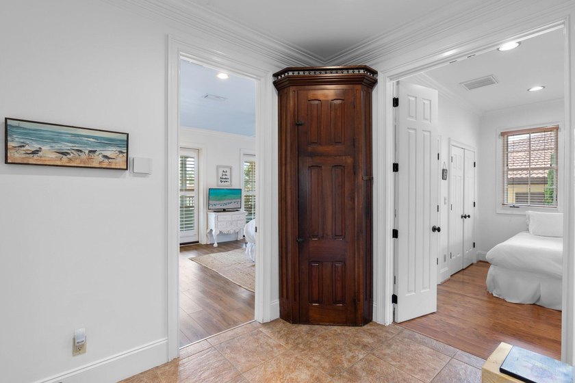 This stunning, fully furnished four-bedroom villa offers plenty - photo 30