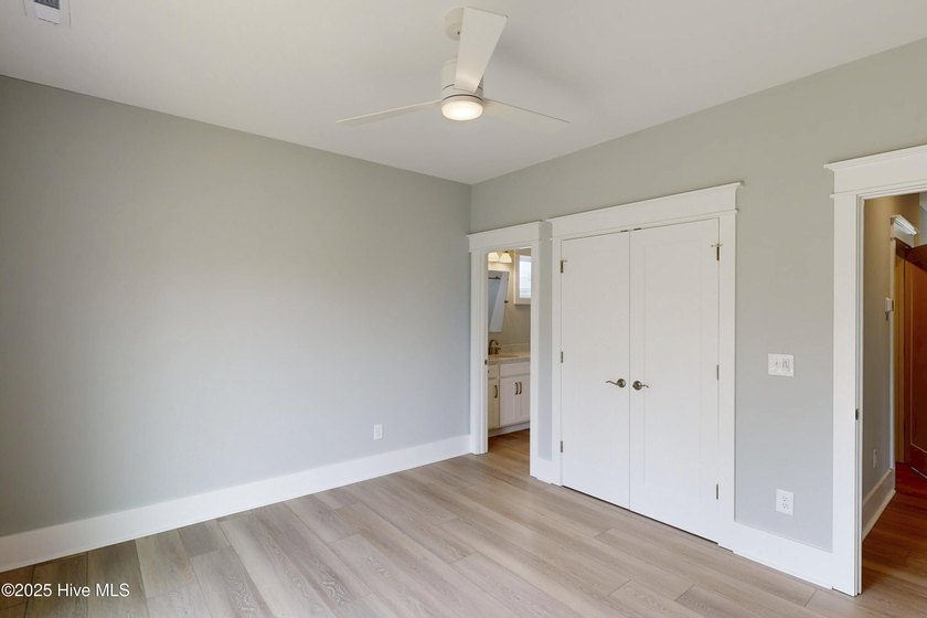 PRICE REDUCTION!!! PLUS...... SELLER OFFERING $20,000 TO BUYER - photo 32