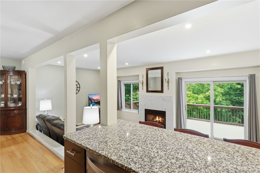 Welcome to 39 Menlo Place! Nestled at the end of a quiet - photo 8