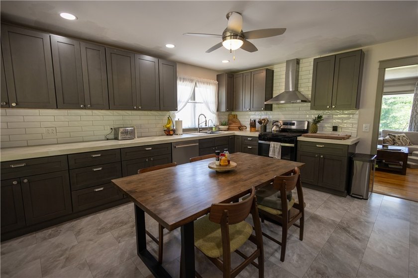 Welcome to this tastefully remodeled ranch offering a - photo 13