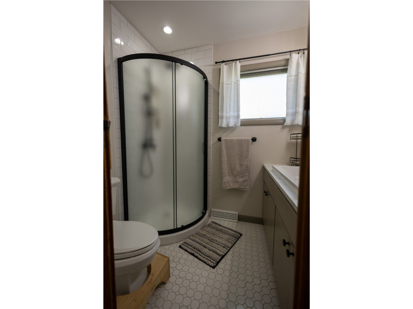 Welcome to this tastefully remodeled ranch offering a - photo 24