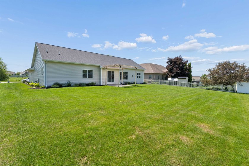 Impressive ranch! As you enter the open-concept design welcomes - photo 34