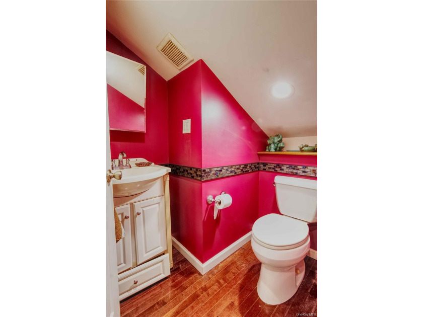 Generous layout with room for extended living, this spacious - photo 17